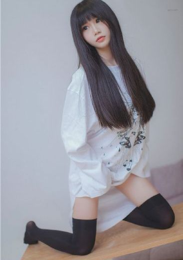 绯色av少妇呻吟高潮_高清高清在线观看
