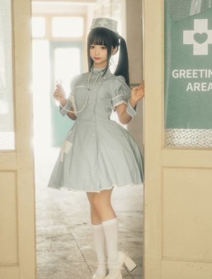 美女综合在线_免VIP免费在线观看